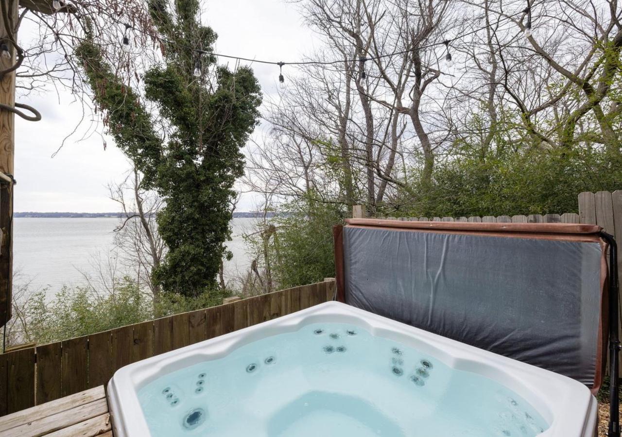 2 Bedroom Newly Renovated Waterfront Home; 10 Min From Mgm & The Gaylord Форт-Вашингтон Екстер'єр фото